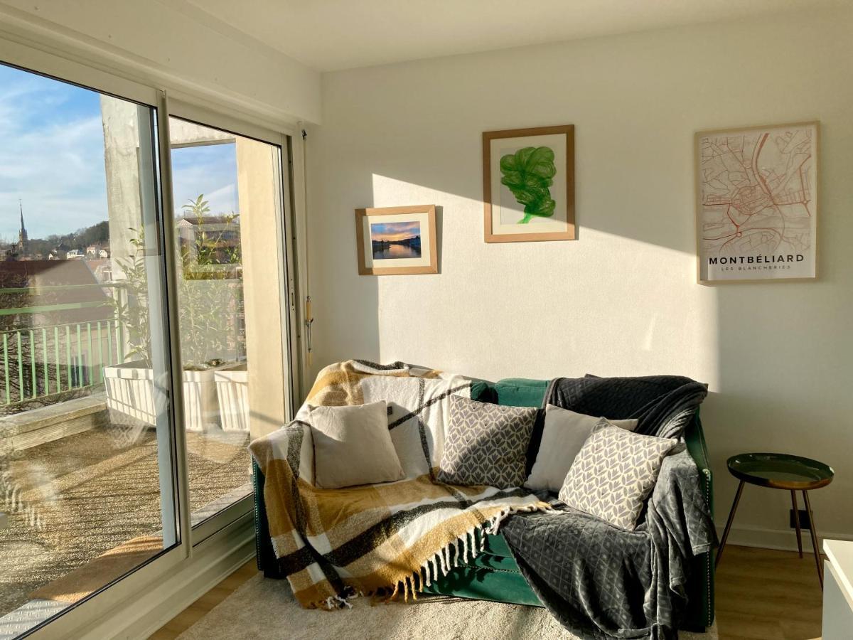 Appartement Avec Terrasse Et Parking Gratuit Accole Montbéliard Kültér fotó